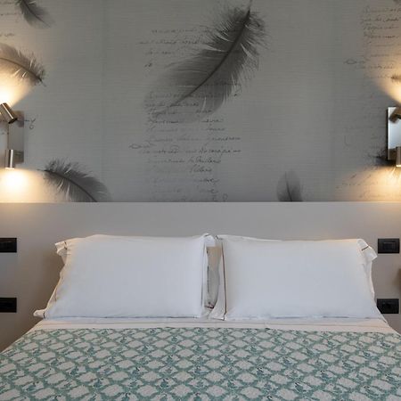 Theodore Rooms San Teodoro  Eksteriør bilde