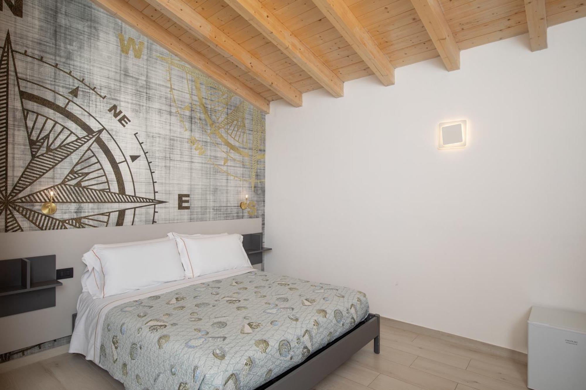 Theodore Rooms San Teodoro  Eksteriør bilde